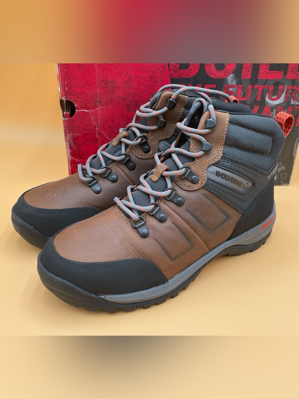 Size 9 M Wolverine Men Chisel 2 Steel Toe Waterproof Hiker Hiking Boots Penny